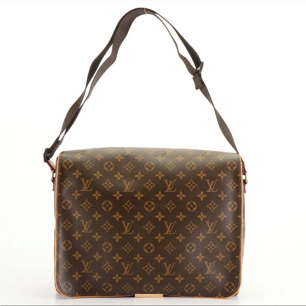 Louis Vuitton Abbesses Messenger Bag in Monogram Canvas